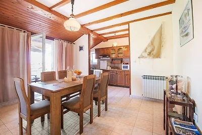 Geräumige Ferienwohnung in Brodarica