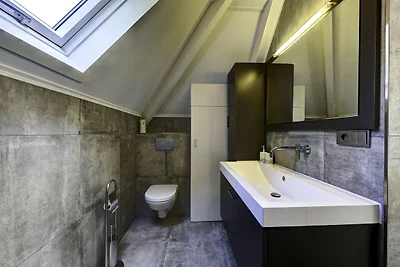 Sfeervol vakantiehuis met grote tuin
