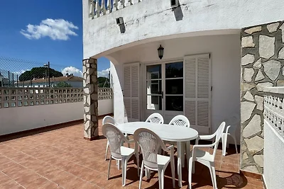 Casa vacanze a LEscala con piscina