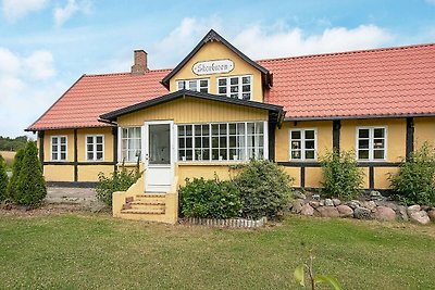 Modernes Ferienhaus in Bornholm mit Terrasse