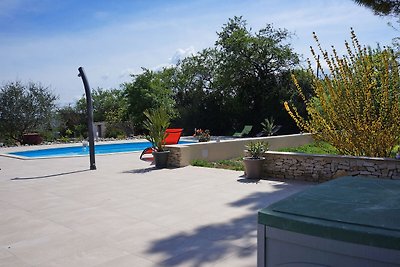 Villa mit Pool in Lézignan-Corbières