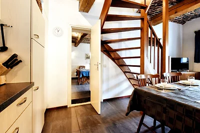 Geräumiges Ferienhaus in Richelle mit private...