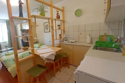 Boutique-Wohnung in Pješcana Uvala mit Balkon