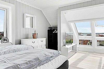 5 star holiday home in KUNGSHAMN