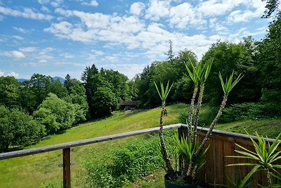 Schönes Chalet in Klagenfurt mit Whirlpool