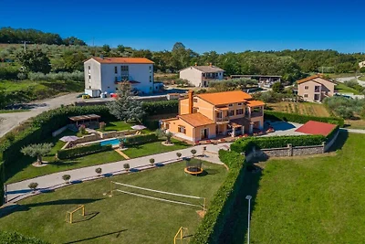 Casa Parenzana mit Pool