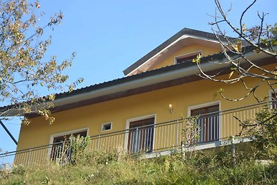 Modernes Ferienhaus in Pescia, Toskana mit...