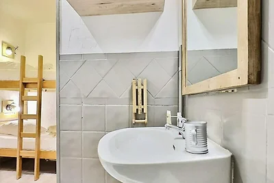 Wohnung in Lavachet mit Bergblick