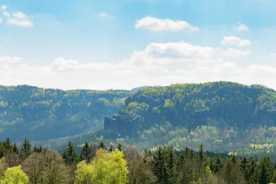 Gemütliches Ferienhaus mit Swimmingpool in...