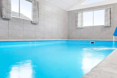 Maison de vacances pour 24 a Hasselberg