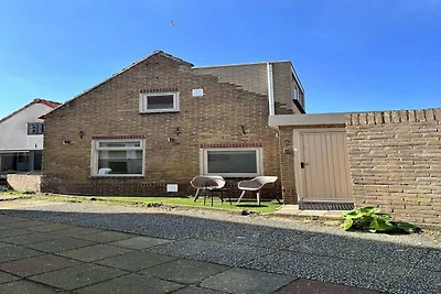 Piccola casa a Noordwijk con giardino