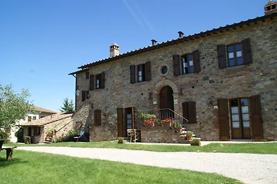 Casa vacanze a Montone con piscina
