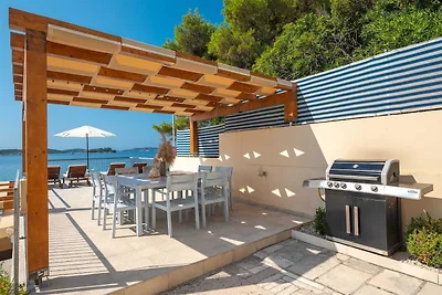 Strandvilla in Orebić mit Whirlpool