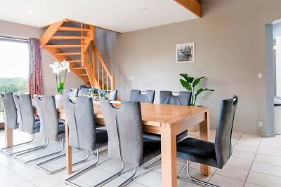 Ferienhaus in Jalhay f�r neun Personen