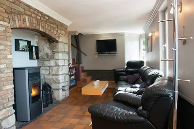 Accogliente casa vacanze a Malmedy con sauna