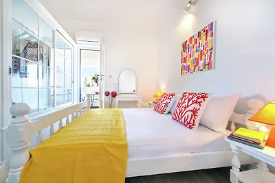 Pittoresca villa con piscina privata in...
