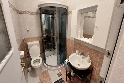 Rooms Argo - Red Double Room