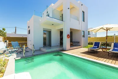 Luxuriöse Villa mit Whirlpool in Pigianos...