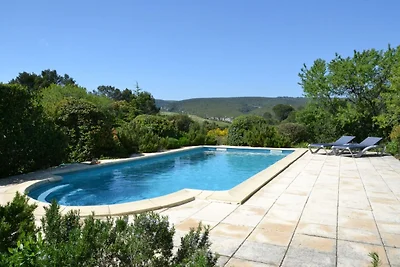 Moderne Villa mit privatem Pool in Cesseras