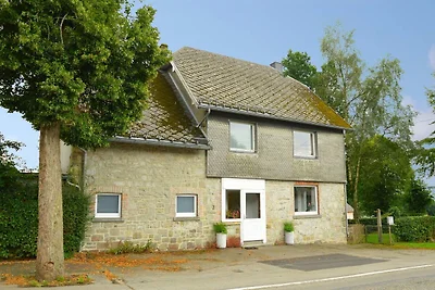 Gemütliches Ferienhaus in Elsenborn am Wald