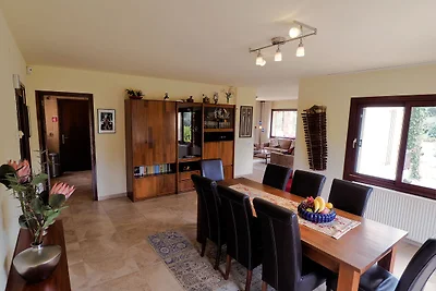 Ruhige Villa mit privatem Swimmingpool in...