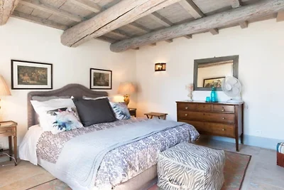 Appartement met verwarmd zwembad in Uzès