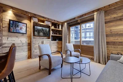 Komplett renovierte Wohnung am Fuße der...