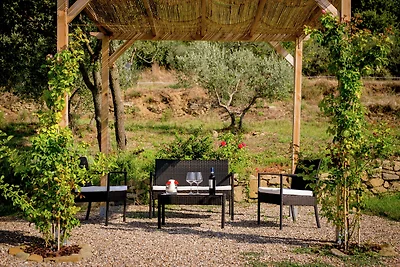 Lussuosa villa con piscina a Cortona