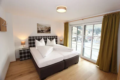 Chalet in Saalbach-Hinterglemm mit Sauna