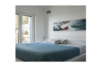 Ferienwohnung in Vado mit Schwimmbecken