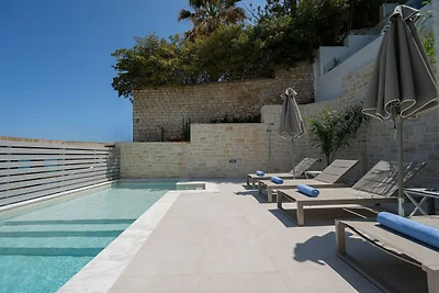 Villa in Rethymno mit Pool am Strand