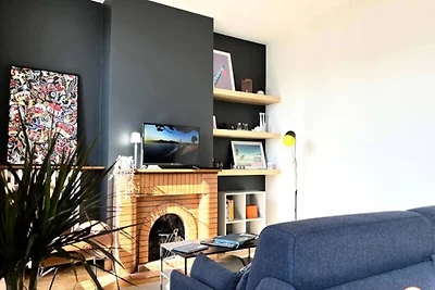 Helle Aussicht auf das Museum La Petite Ecole