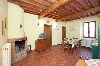 Agriturismo a Loro Ciuffenna con giardino