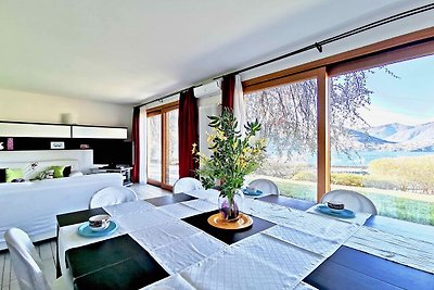 Ruhige Villa in der Lombardei in Waldnähe