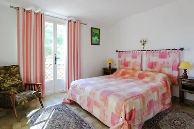 Provenzalisches Ferienhaus mit Terrasse