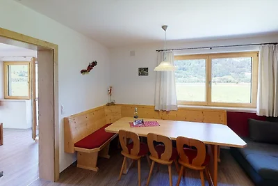Idyllische Wohnung in Stumm mit Garten