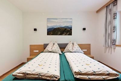 Luxurious Apartment in Salzburg with Ski boot...