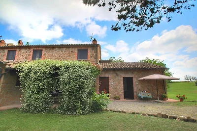 Agriturismo rustico a Proceno con piscina