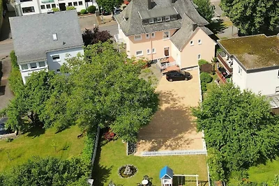 City Ferienhaus Daun Komfortable...