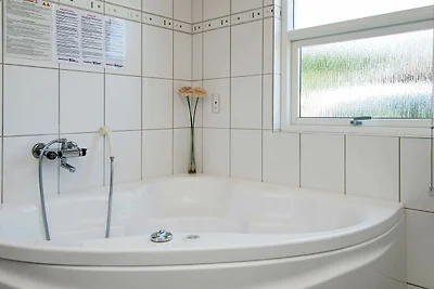 6 Personen Ferienhaus in Sjølund-By Traum