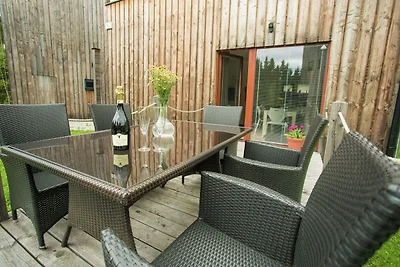 Ruhiges Ferienhaus in Harrachov mit großer