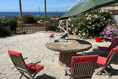 Ferienhaus in Plozevet mit Schwimmbecken