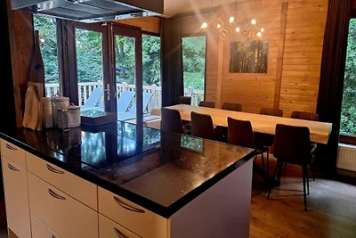 Luxe villa in Locquirec met zeezicht