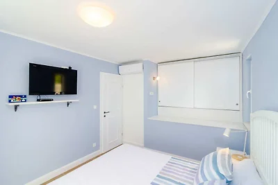 Villa mit 3 Schlafzimmern, Terrasse und Pool