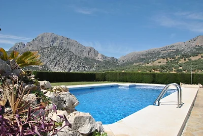 Ferienhaus in Periana mit Schwimmbad