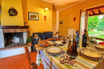 Agriturismo tra Montepulciano e Trasimeno