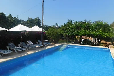 Attraktive Villa mit Schwimmbad