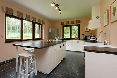 Villa a Erneuville vicino al centro cittא