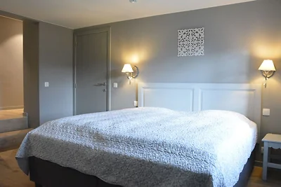 Wunderschönes Ferienhaus in Gesves mit Sauna