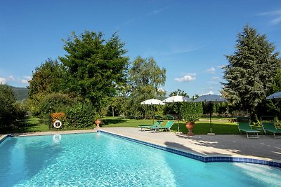 Moderna casa vacanze a Cortona con piscina
